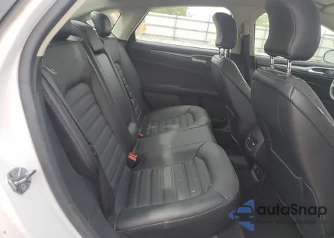 2018 Ford Fusion Se Hybrid z USA, uszkodzony, nr VIN 3FA6P0LU5JR178482